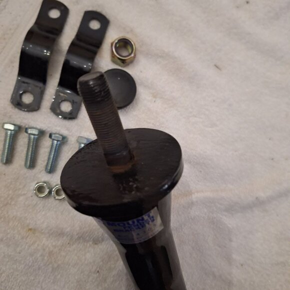 4034304 EZ Mount Adjustable Fender Bracket Steel Rise Bolts - Picture 4 of 5